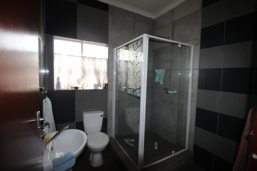 2 Bedroom Property for Sale in Vaal Power A H Free State